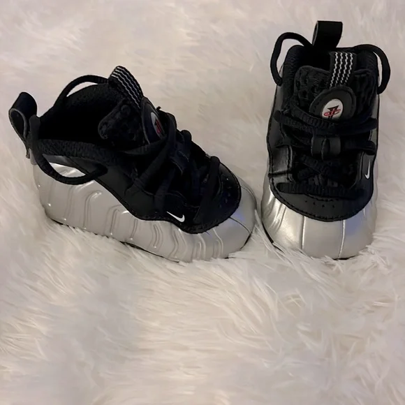 Nike Lil Posite One Infant size 2 - Picture 1 of 7